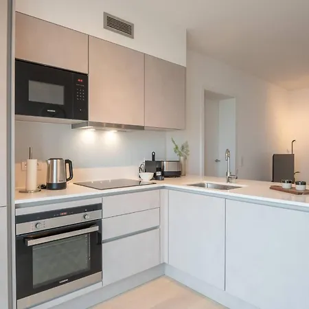 New Flat For 4 With Tremendous Sea Views * オステンド