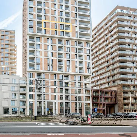 New Flat For 4 With Tremendous Sea Views Apartment