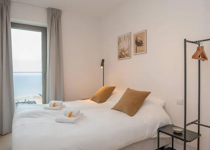 New Flat For 4 With Tremendous Sea Views Apartment Ostend